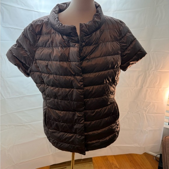 Brown Boxy Short Sleeve Puffer Jacket with Mandarin Collar - Picture 1 of 9